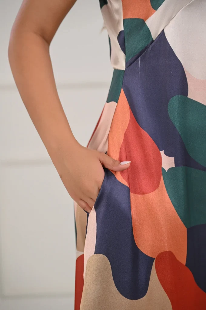 Abstract Print Satin Maxi Dress - Image 3