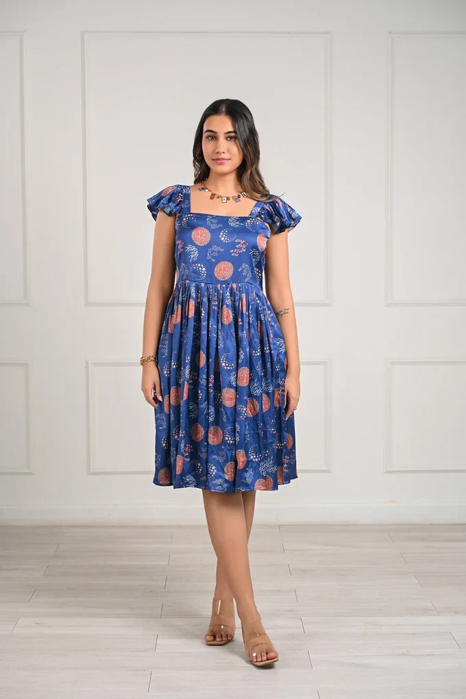Flowy Floral Printed Midi Dress - Image 5