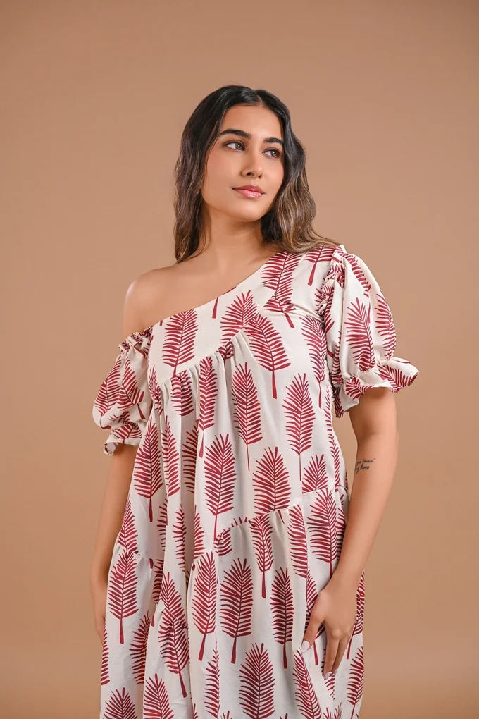 Off-Shoulder Tiered Printed Midi Dress - Image 2