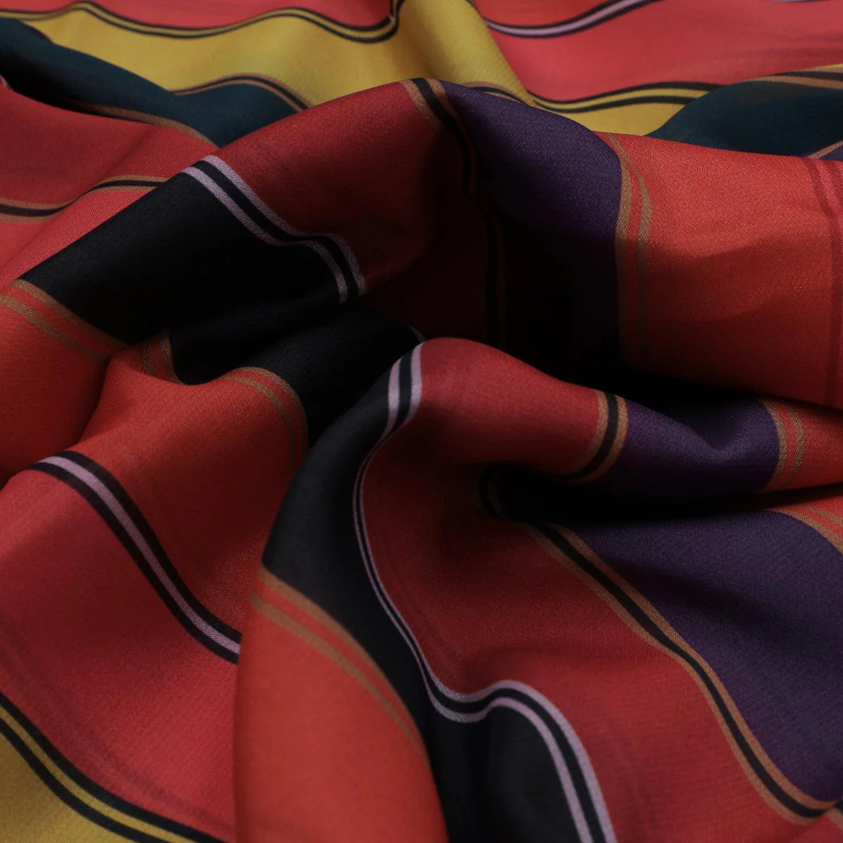 Tiny Serpentine Stripes Pattern Digital Printed Fabric - Weightless - Image 3