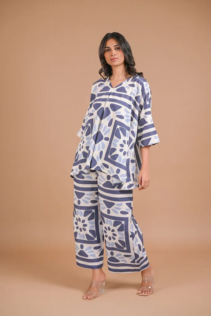 White and Blue Printed Co-ords - Image 4
