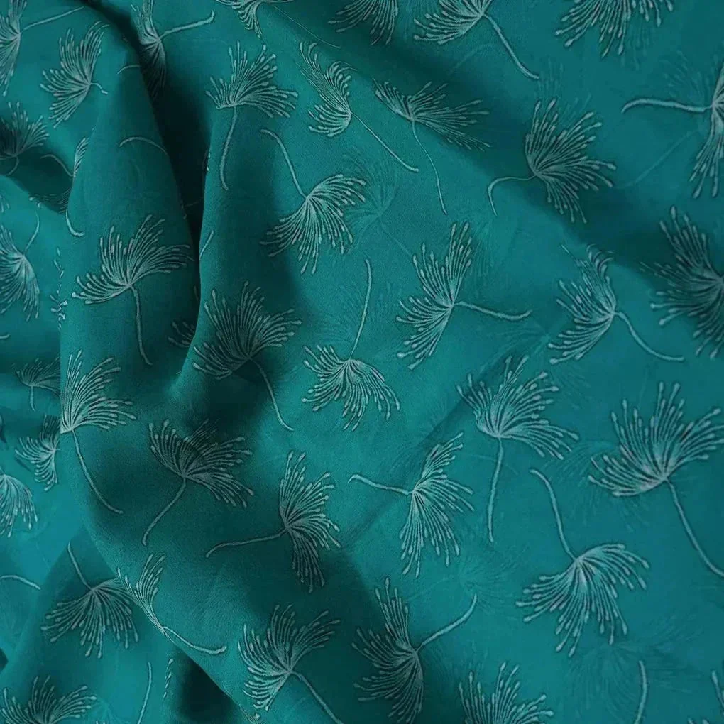 White Floating Flower Digital Printed Fabric - Pure Georgette - Image 3